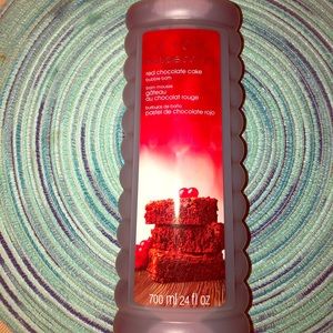 Avon Bubble Delights - Red Chocolate Cake 24oz